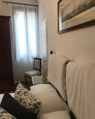 B&B Al Teatro With Canal View *